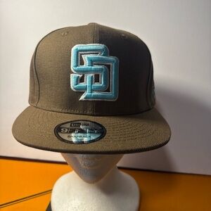 2024 MLB Father's Day San Diego Padres Snapback New Era 9 Fifty On Field